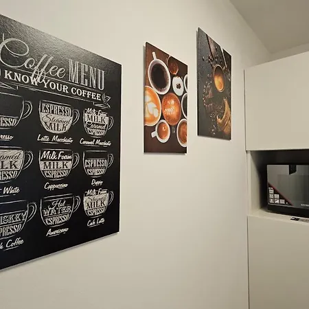 Kueche Arbeitsplatz Netflix Wlan Barrierefrei Lägenhet